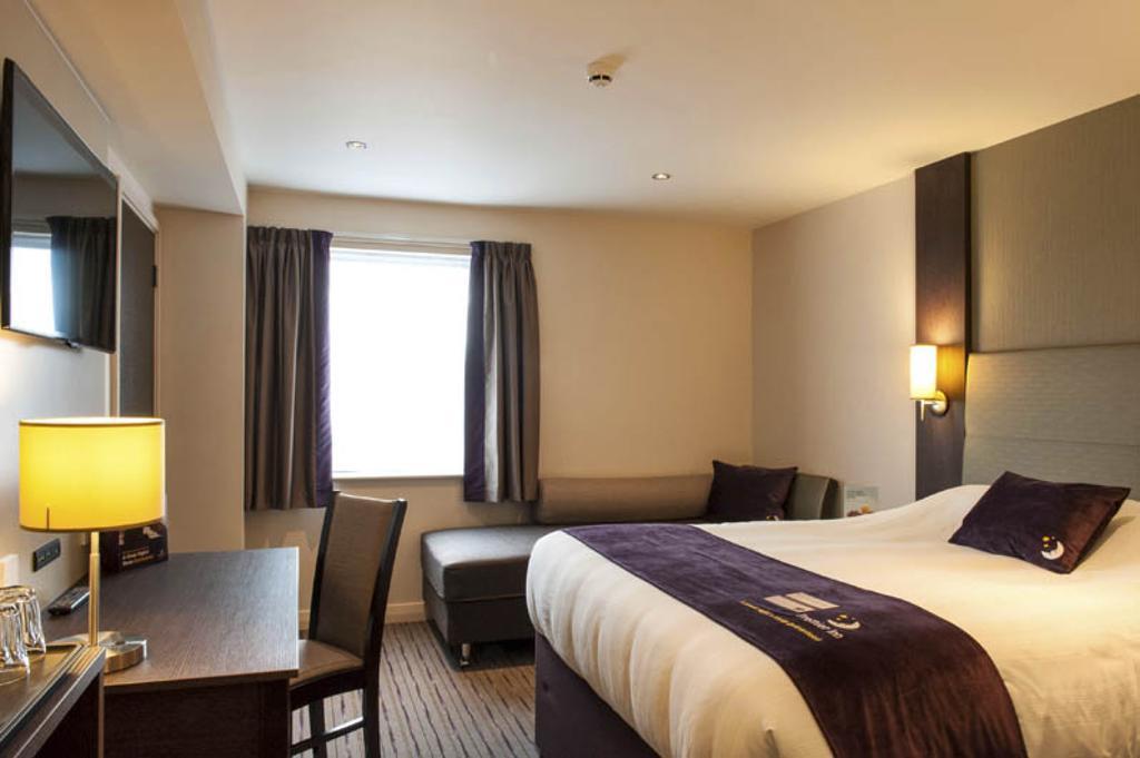 Premier Inn London Bexleyheath Exteriör bild